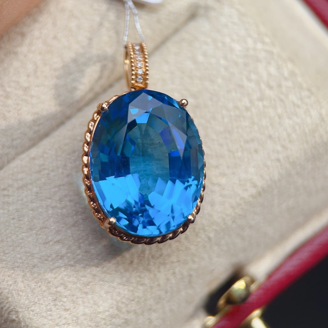 14k Gold 19.72 Ctw Natural Topaz & Diamond Pendant( Without Chain ) - 4