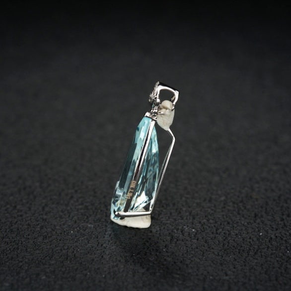 14k Gold 7.98 Ct Natural Aquamarine & Diamond Pendant( Without Chain ) - 4