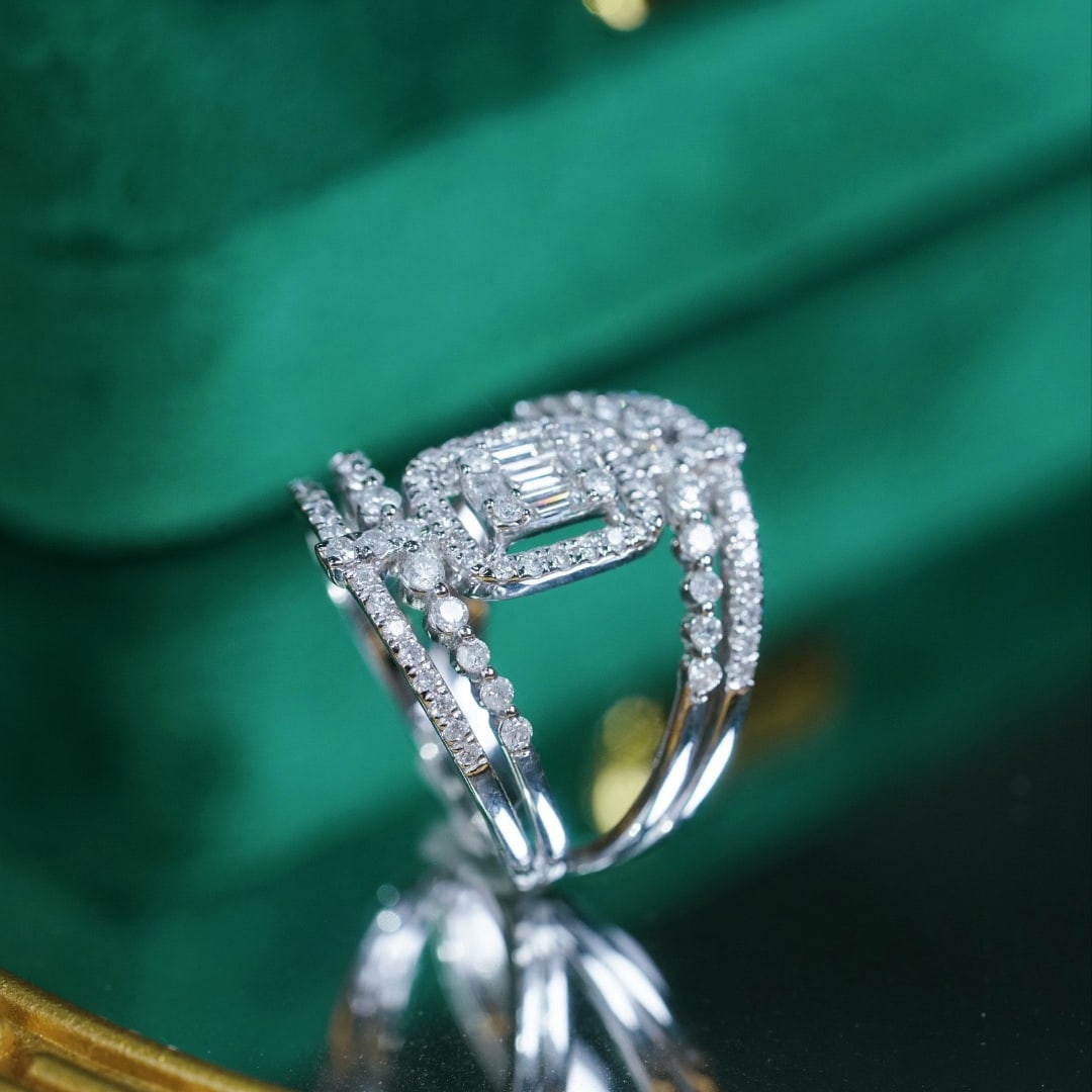 14k Gold 0.85 Ct Natural H Diamond Ring - 2