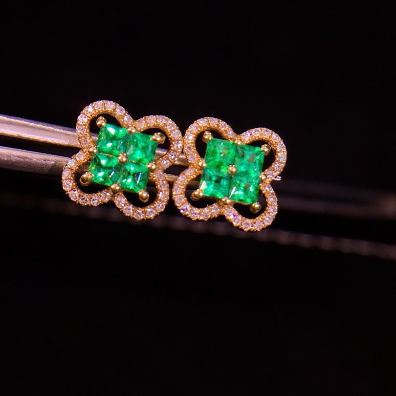 14k Gold 1.2 Ct Natural Emerald & Diamond Earrings - 2