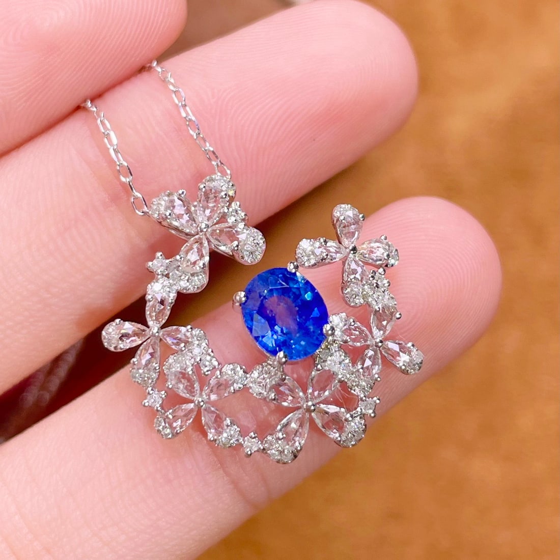 14k Gold 1.1 Ct Natural Sapphire & Diamond Necklace - 5