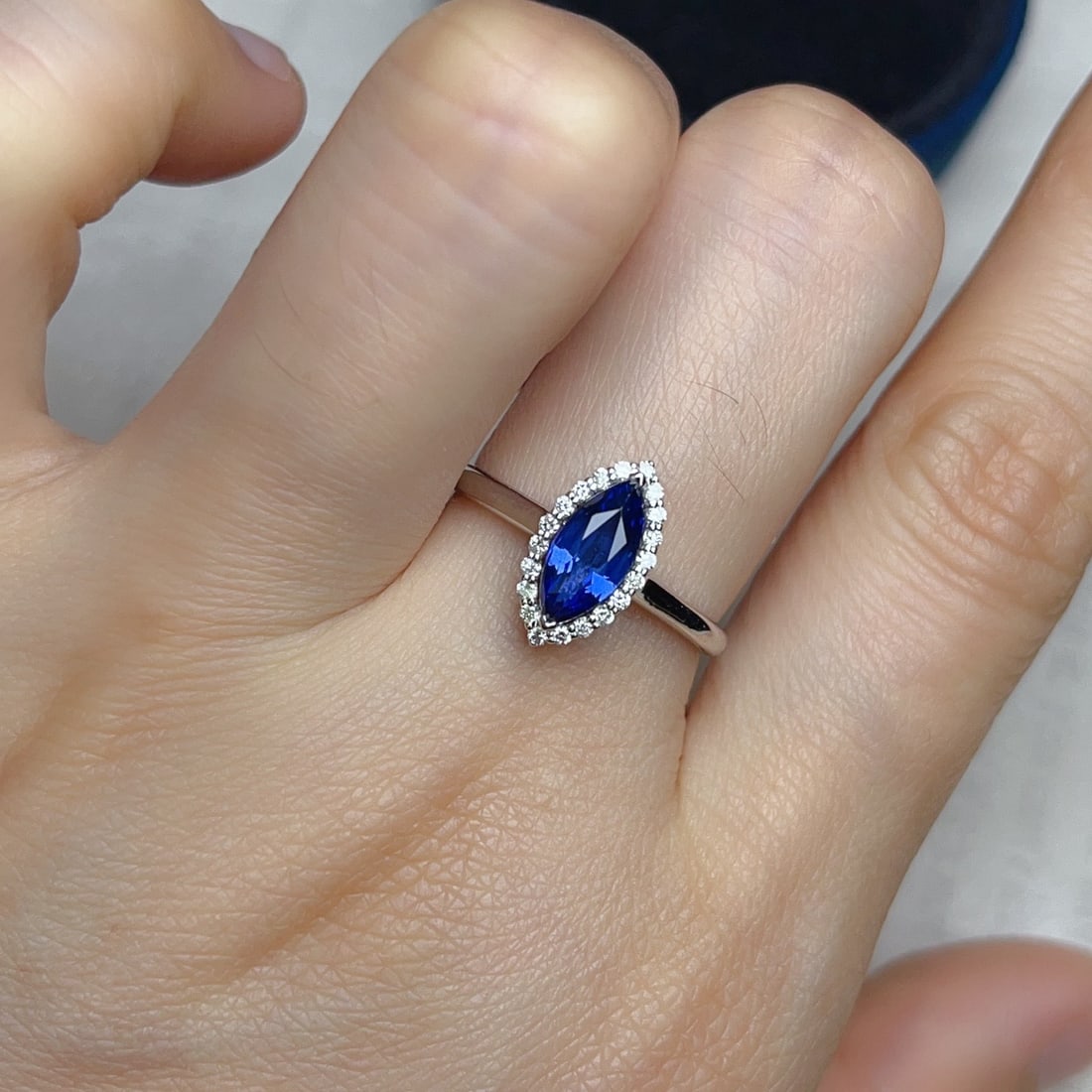 14k Gold 1.10 Ct Natural Sapphire & Diamond Ring - 6