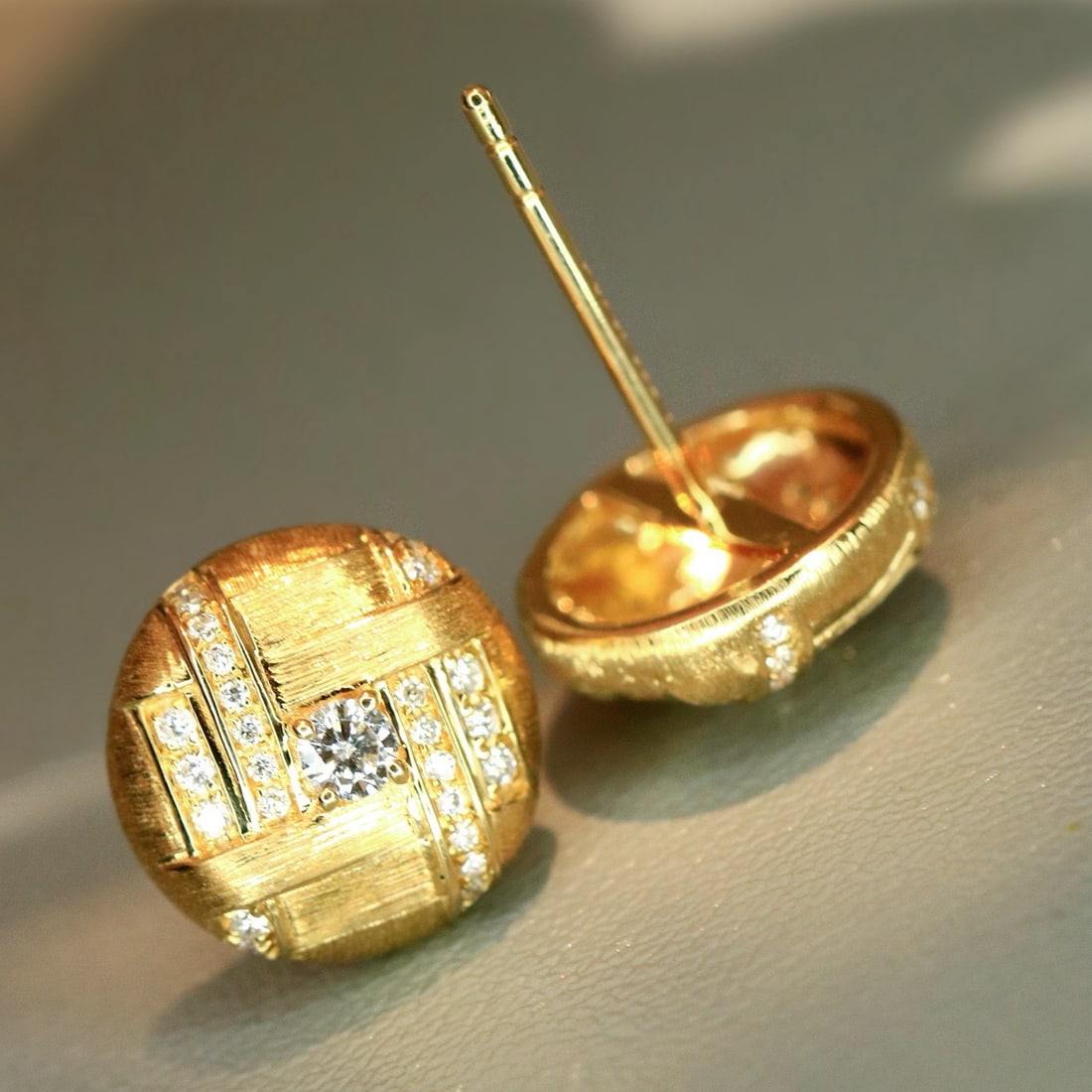 14k Gold 0.26 Ct Natural H Diamond Earrings - 4