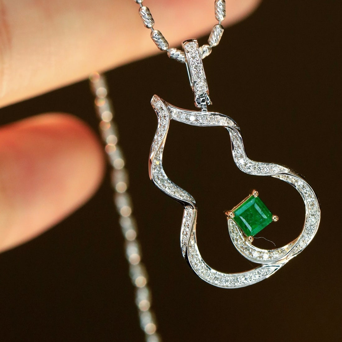 14k Gold 0.37 Ctw Natural Emerald & Diamond Pendant( Without Chain ) - 6