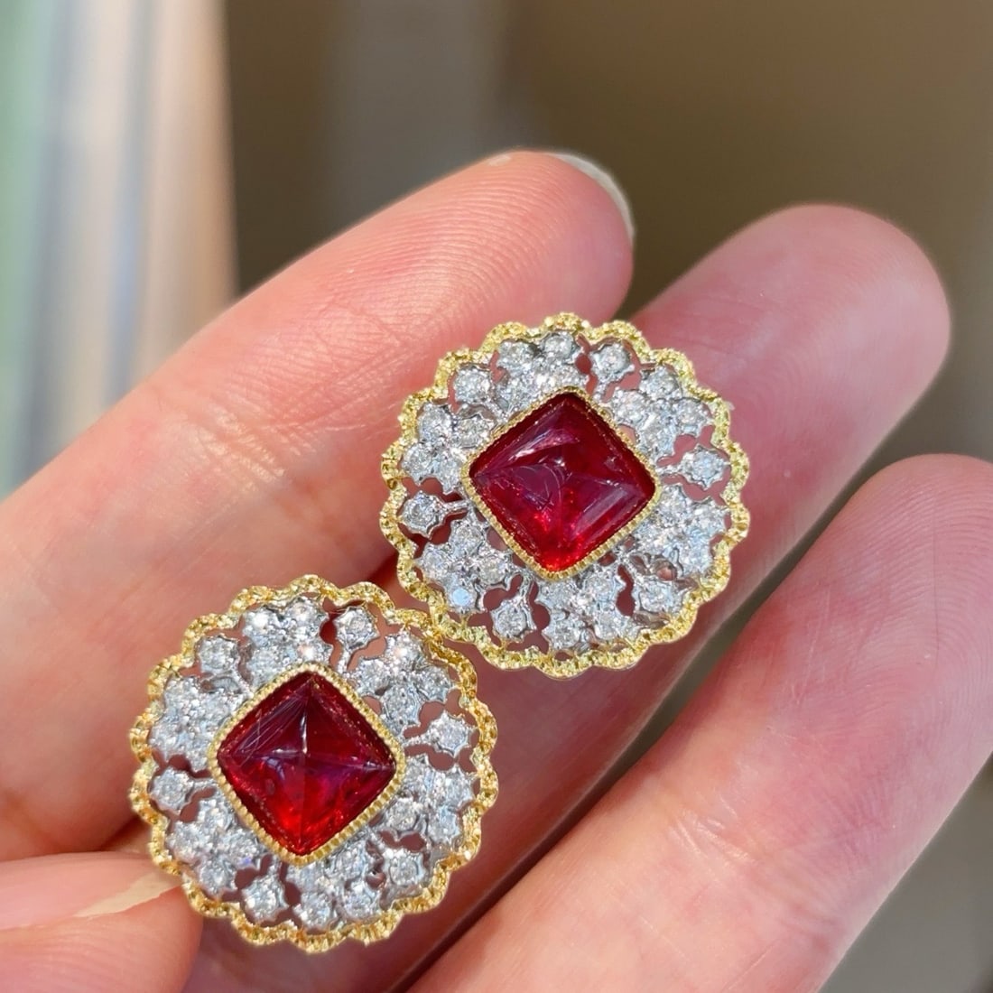 14k Gold 3.7 Ct Natural Spinel & Diamond Earrings: Ref:231158178 // gold content:14k gold // main gemstone:spinel // shape:sugar-loaf // carat weight:3. 7ct // color:red // treatment:natural // // adjacent gemstone 2 : diamond // shape:round // clarit