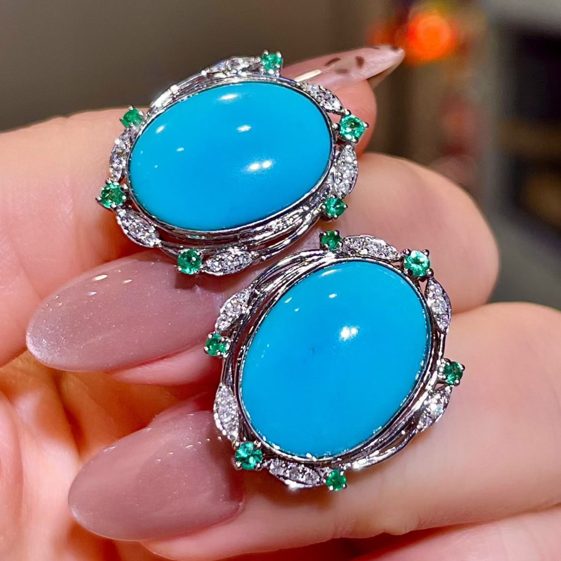 14k Gold 9.37 Ctw Natural Blue Turquoise & Emerald Earrings - 3