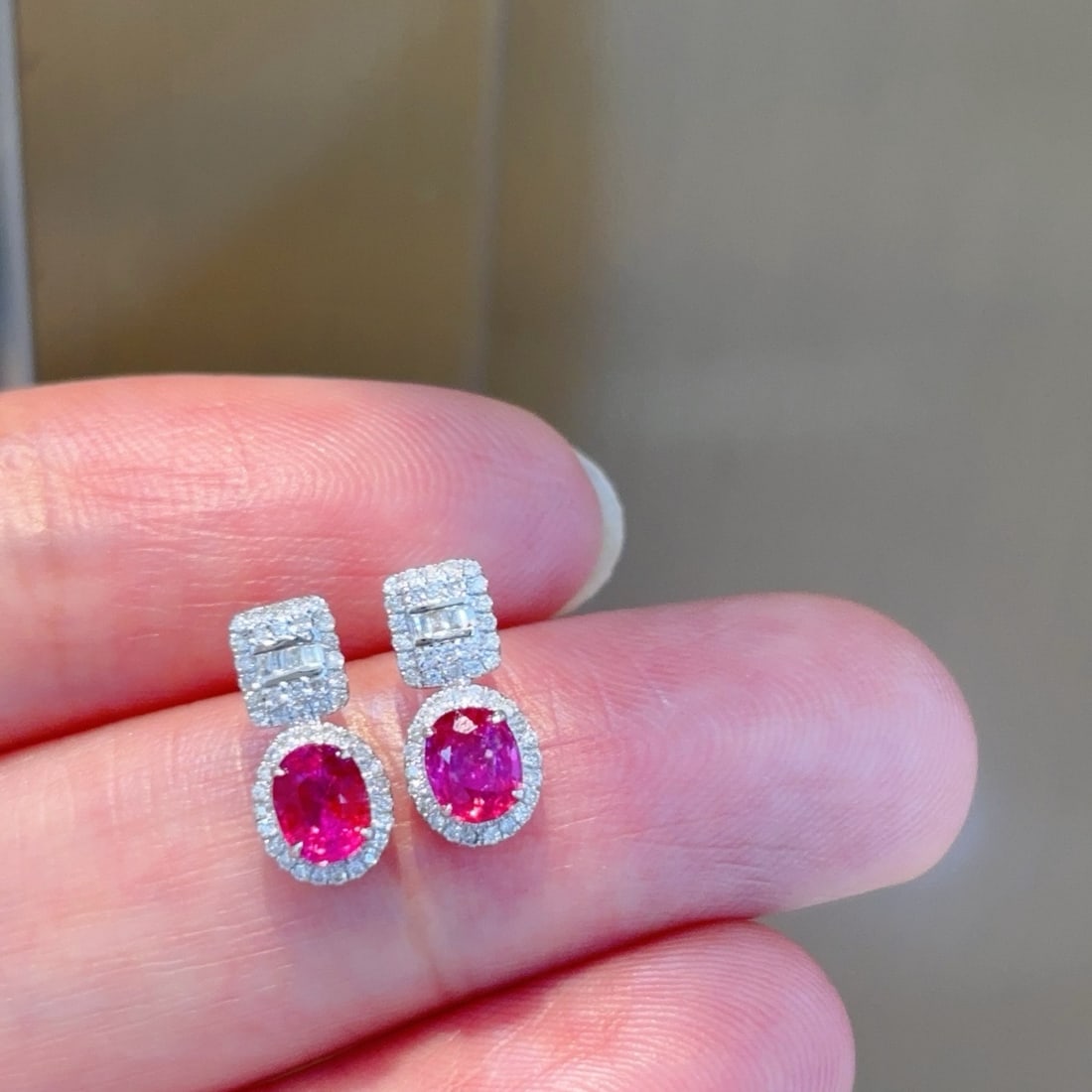 14k Gold 0.7 Ct Natural Ruby & Diamond Earrings - 3