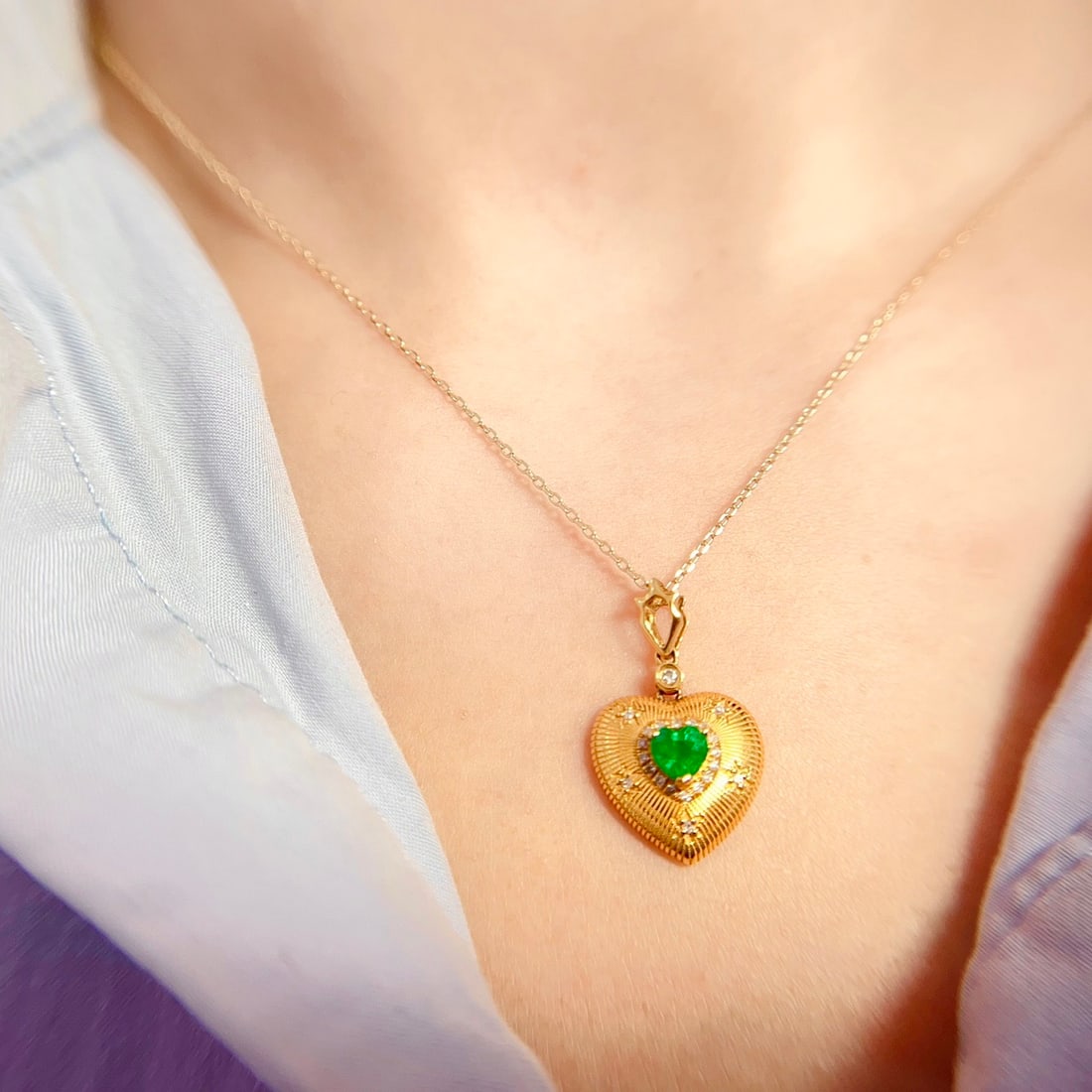 14k Gold 0.55 Ct Natural Emerald & Diamond Pendant( Without Chain ) - 6
