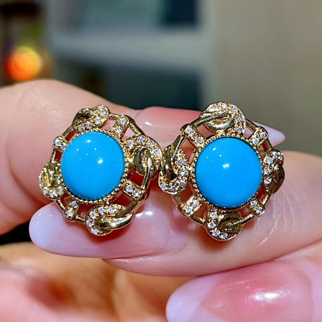 14k Gold 4.09 Ctw Natural Blue Turquoise & Diamond Earrings: Ref:231158194 // gold content:14k gold // main gemstone:blue turquoise // shape:round // carat weight:3. 93ct // color:blue // treatment:natural // cut grade:g // // adjacent gemstone 2 : diamond //