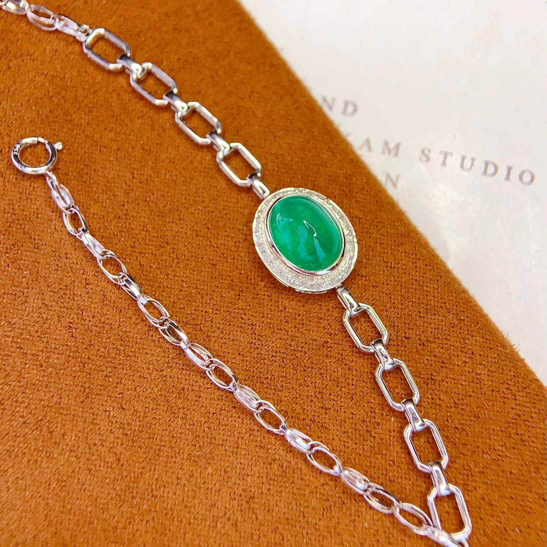 14k Gold 2.5 Ct Natural Emerald & Diamond Bracelet - 2