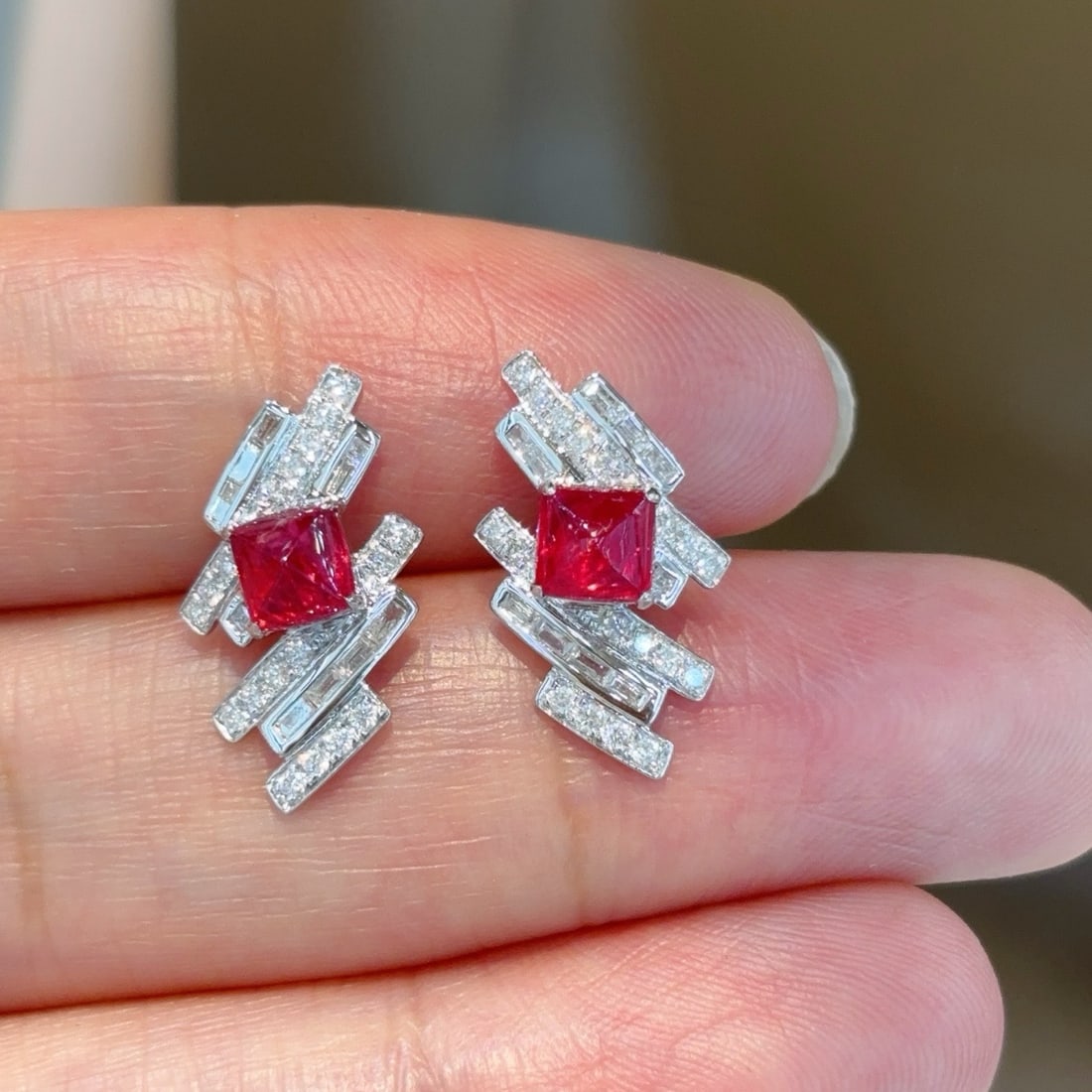 14k Gold 1.11 Ct Natural Spinel & Diamond Earrings - 5