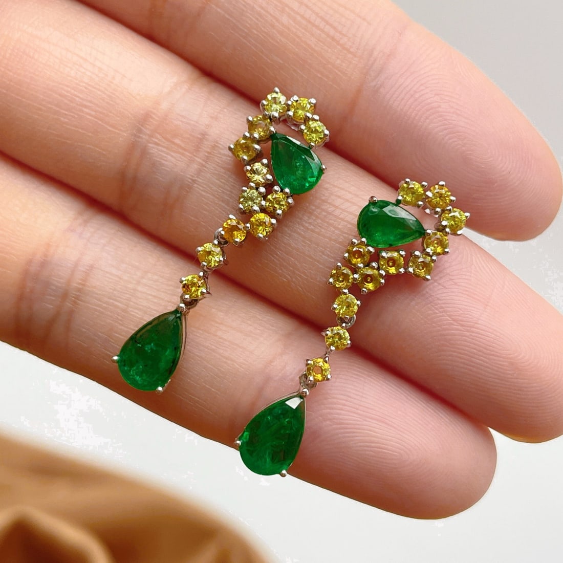 14k Gold 3.29 Ctw Natural Emerald & Sapphire Earrings - 5