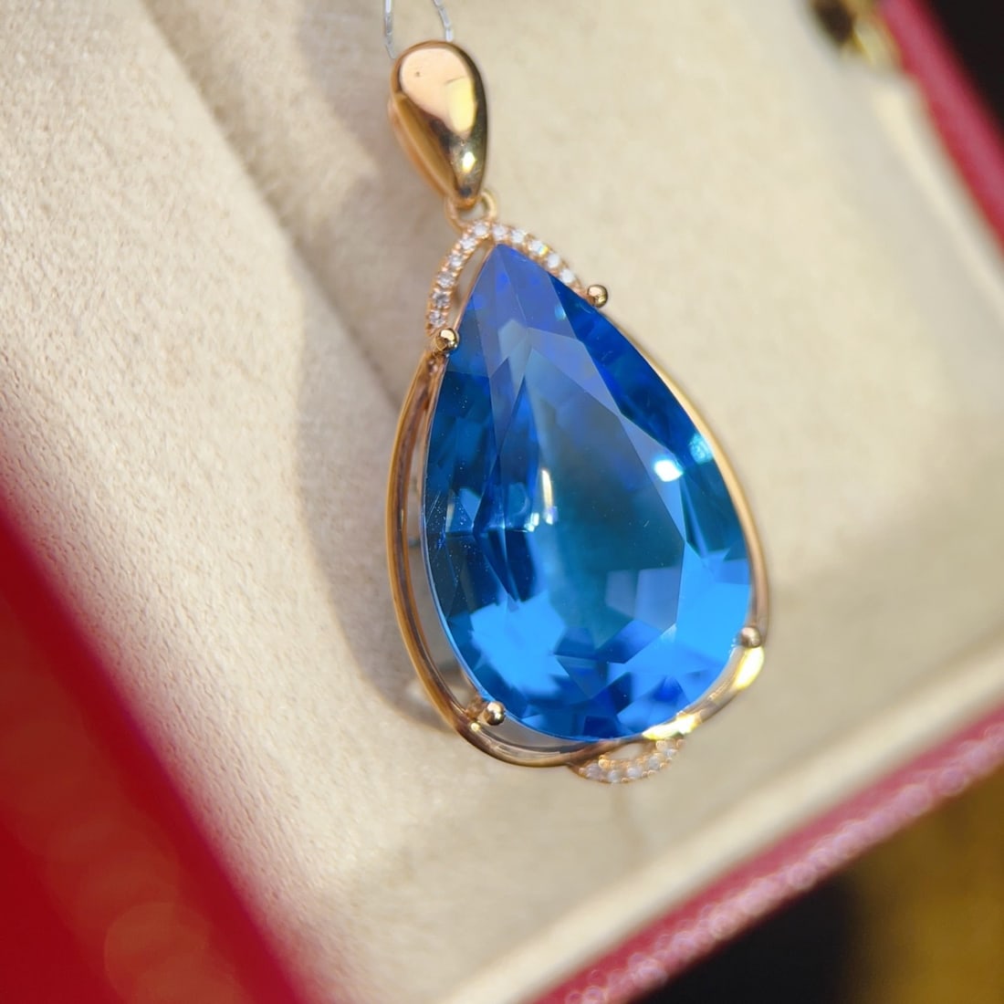 14k Gold 19.85 Ctw Natural Topaz & Diamond Pendant( Without Chain ) - 3