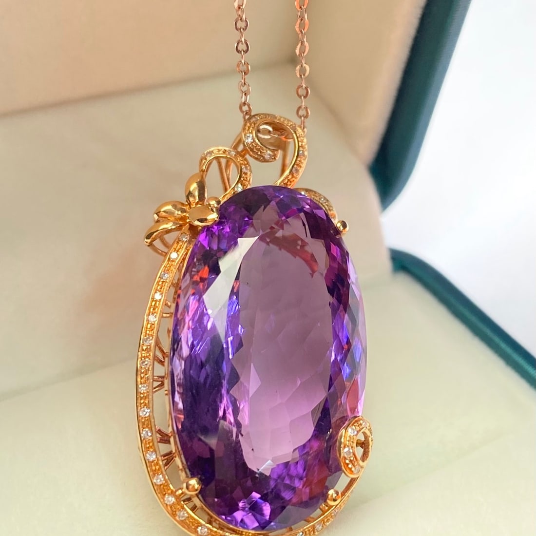 14k Gold 33.3 Ct Natural Amethyst & Diamond Pendant( Without Chain ) - 2