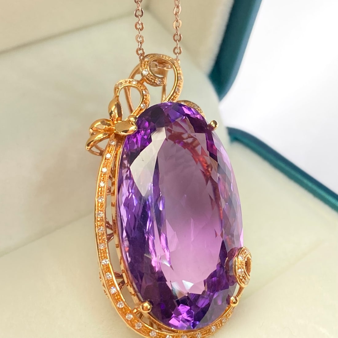 14k Gold 33.3 Ct Natural Amethyst & Diamond Pendant( Without Chain ) - 4