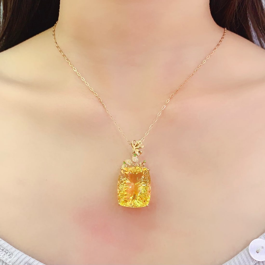 14k Gold 39.10 Ct Natural Citrine & Diamond Pendant( Without Chain ) - 6