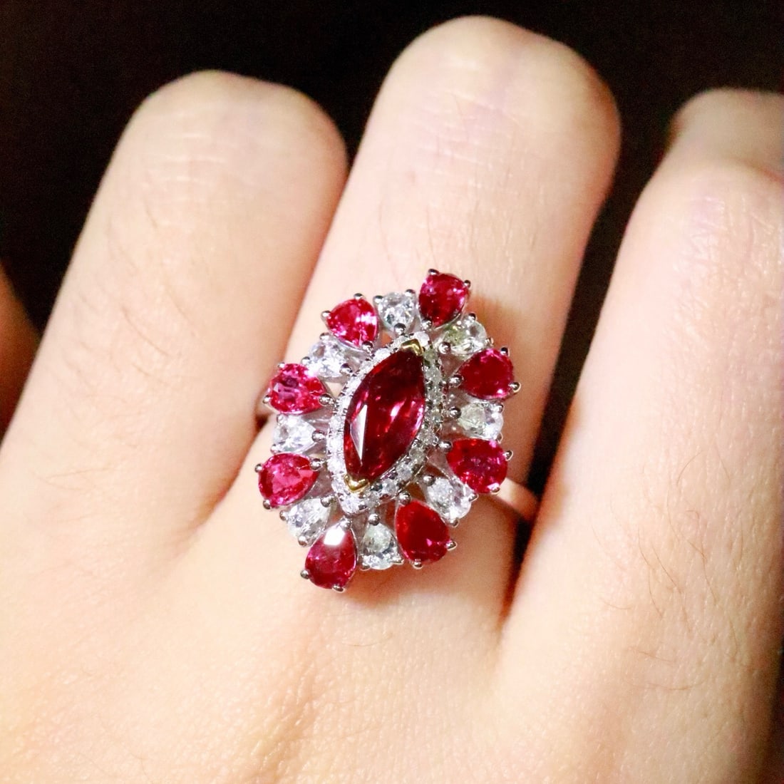 14k Gold 0.86 Ctw Natural Ruby & Diamond Ring - 5