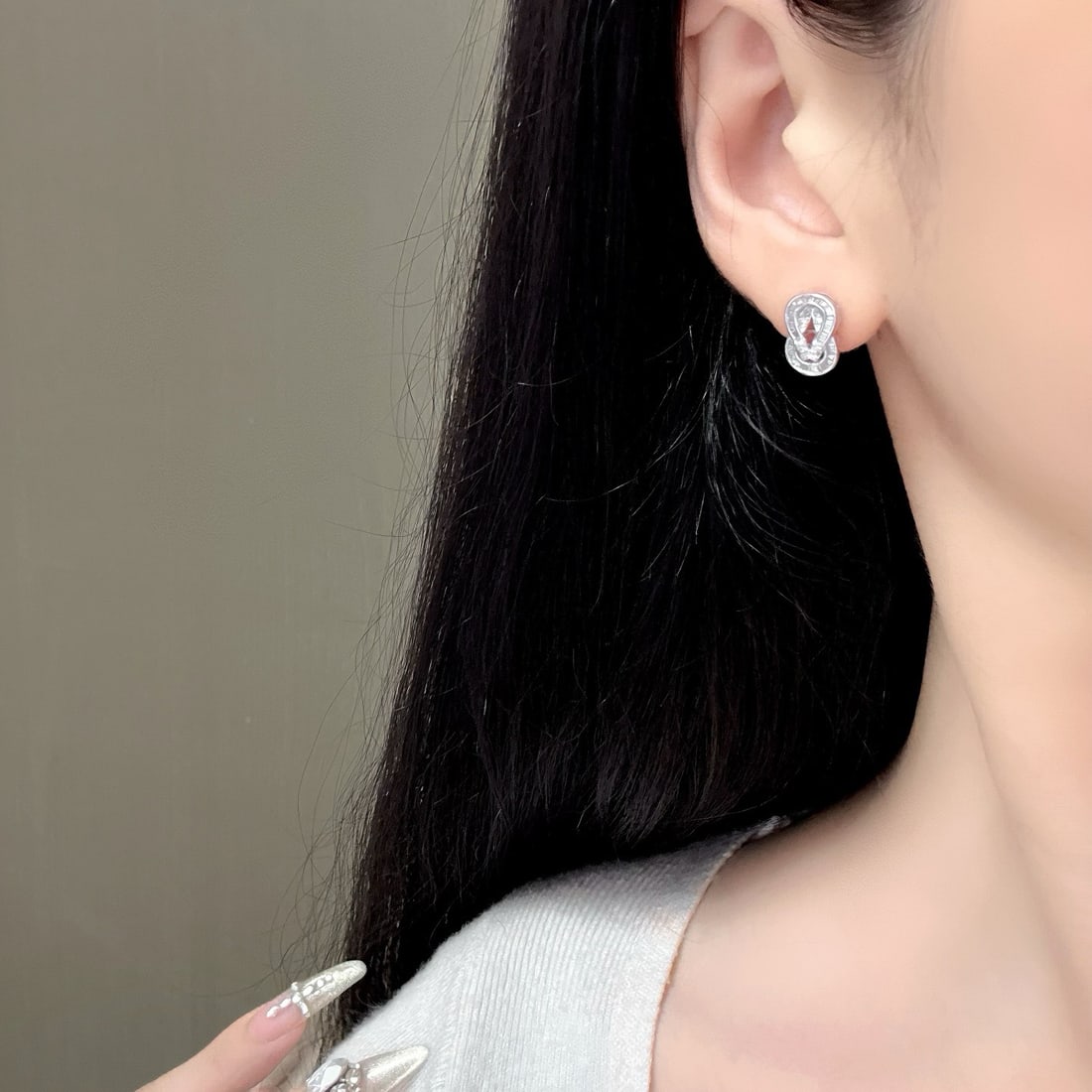 14k Gold 0.66 Ct Natural H Diamond Earrings - 6