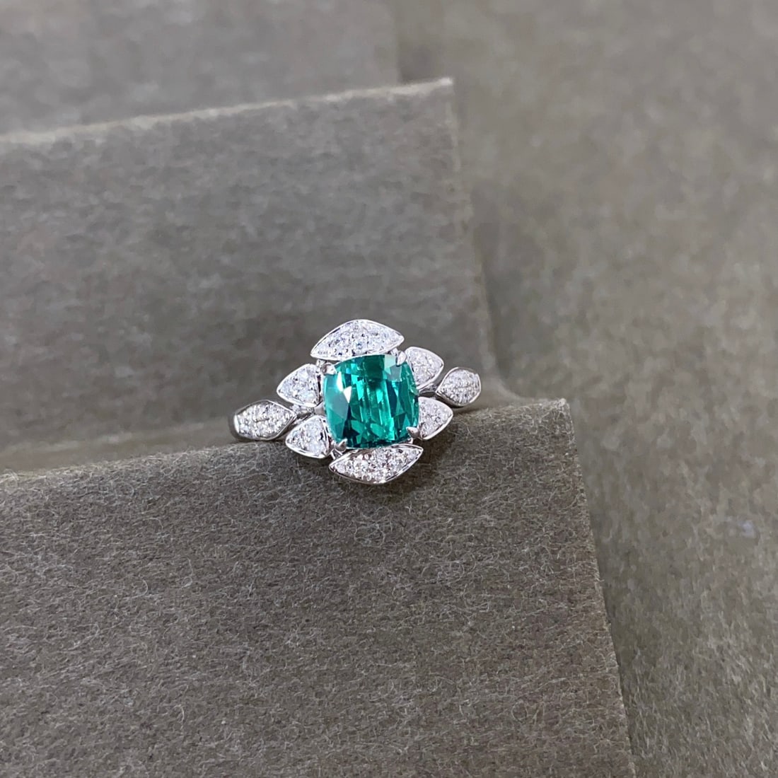 14k Gold 1.97 Ctw Natural Tourmaline & Diamond Ring: Ref:231158319 // gold content:14k gold // ring size:7. 25us // // main gemstone:tourmaline // shape:cushion // carat weight:1. 68ct // color:lagoon color // treatment:natural // // adjacent gemstone