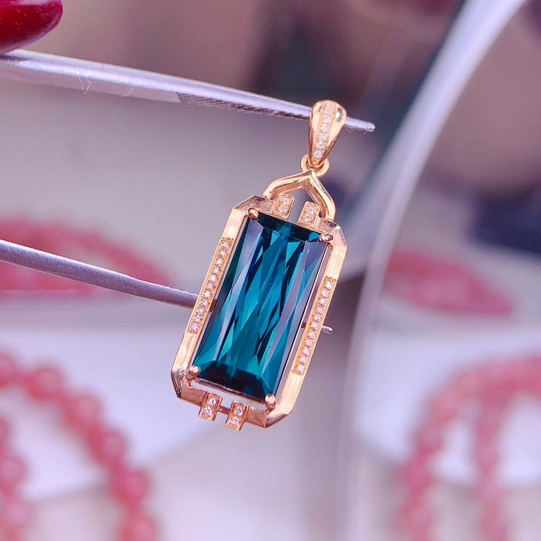 14k Gold 5.9 Ct Natural Tourmaline & Diamond Pendant( Without Chain ) - 2