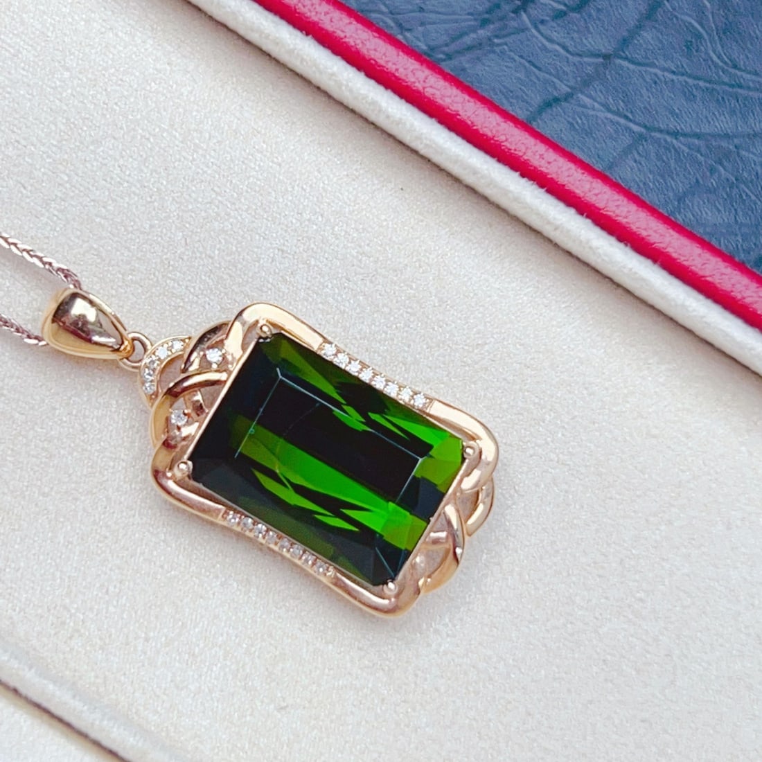 14k Gold 10.72 Ctw Natural Tourmaline & Diamond Pendant( Without Chain ) - 3