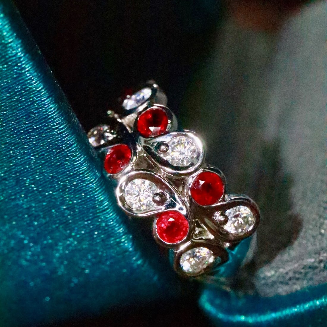 14k Gold 0.82 Ct Natural Ruby & Sapphire Ring - 3