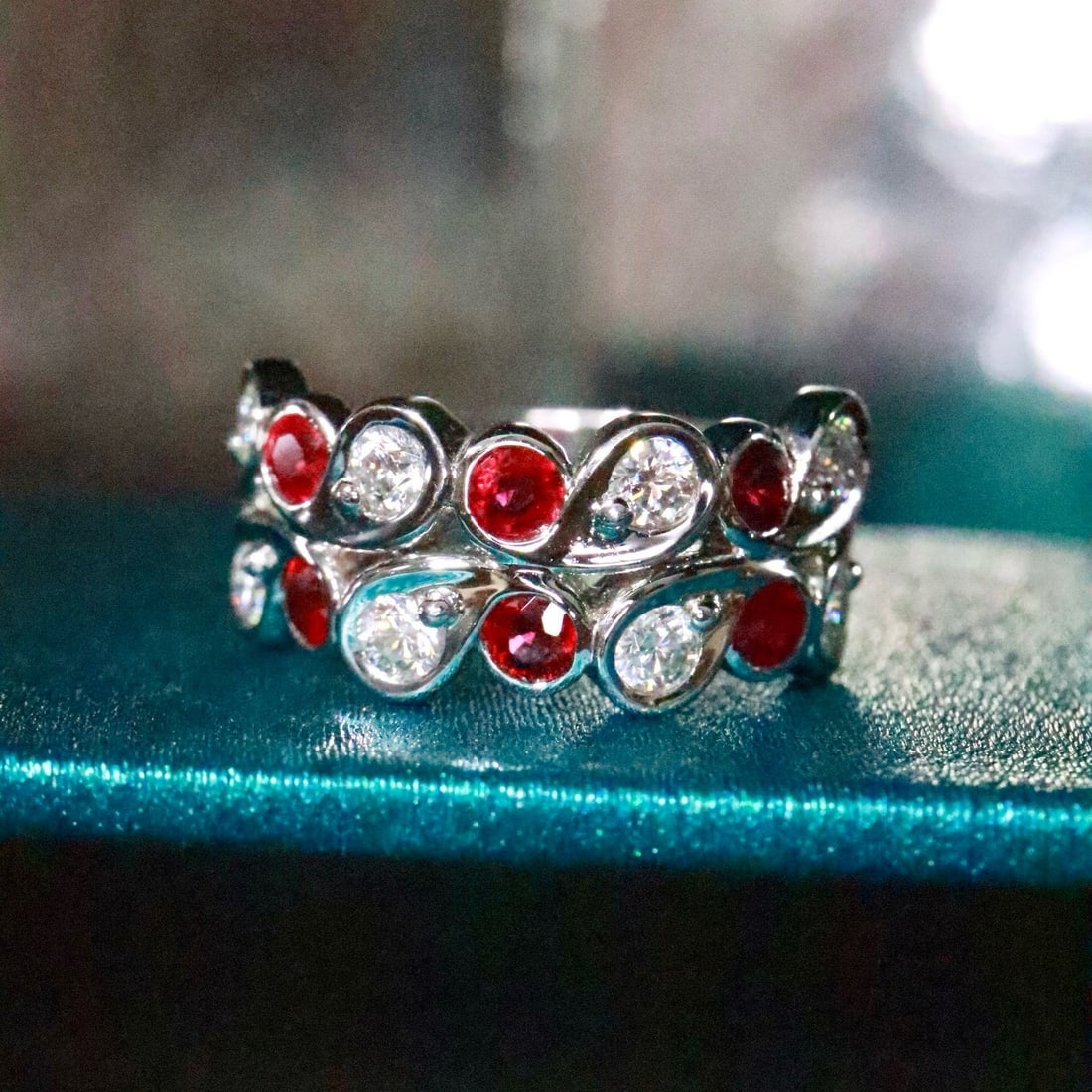 14k Gold 0.82 Ct Natural Ruby & Sapphire Ring - 4