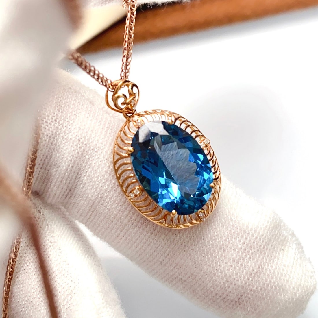 14k Gold 6.96 Ct Natural Topaz & Diamond Pendant( Without Chain ) - 2