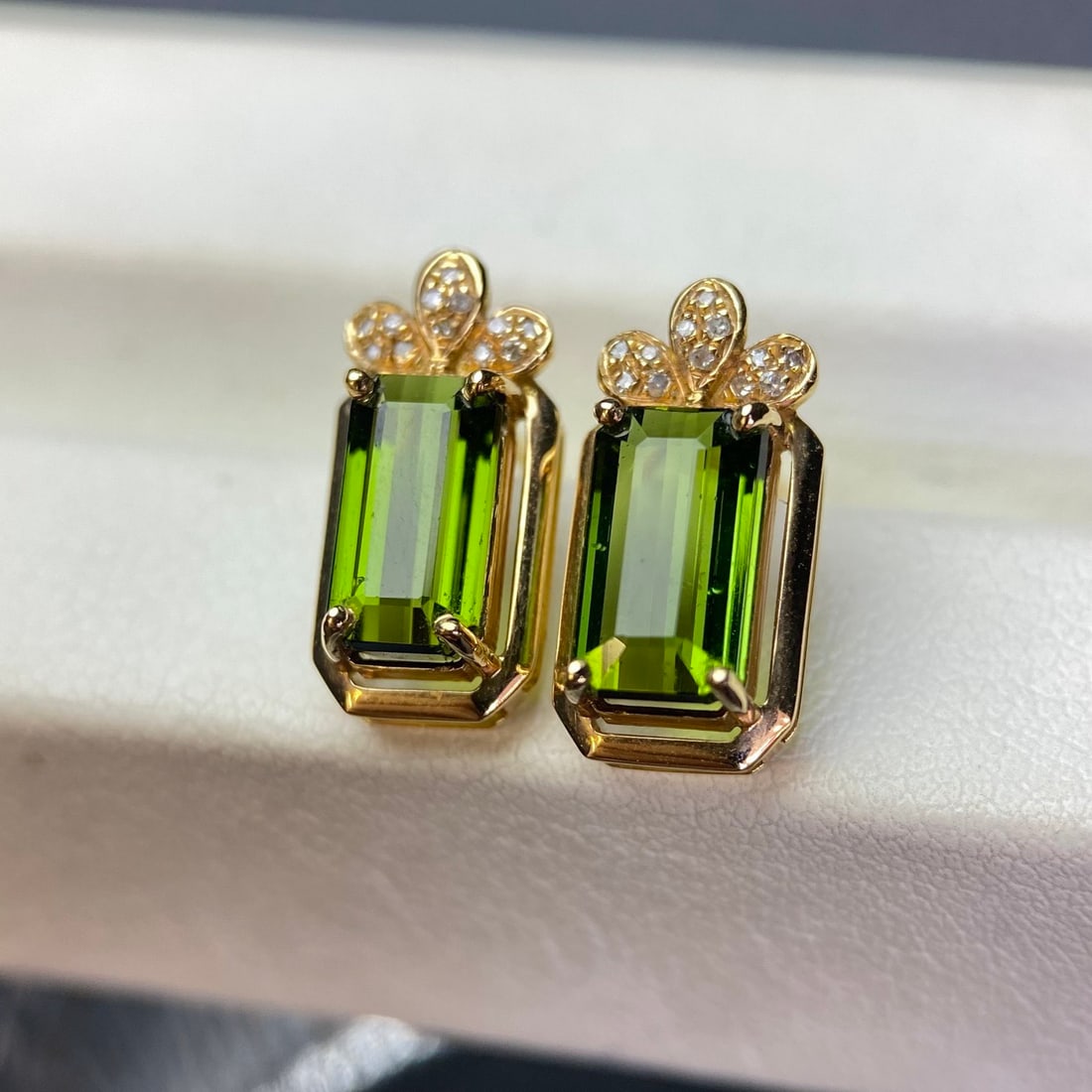 14k Gold 3.20 Ct Natural Tourmaline & Diamond Earrings - 2