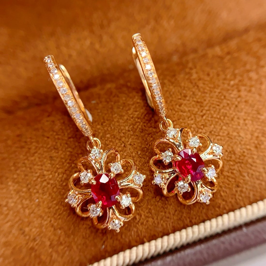 14k Gold 0.8 Ct Natural Ruby & Diamond Earrings - 3