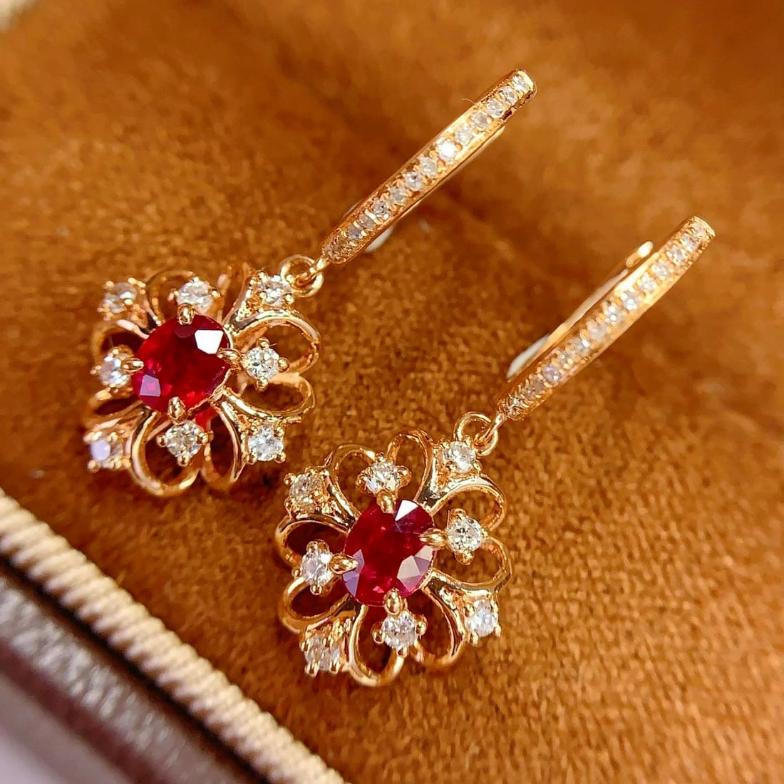 14k Gold 0.8 Ct Natural Ruby & Diamond Earrings - 4