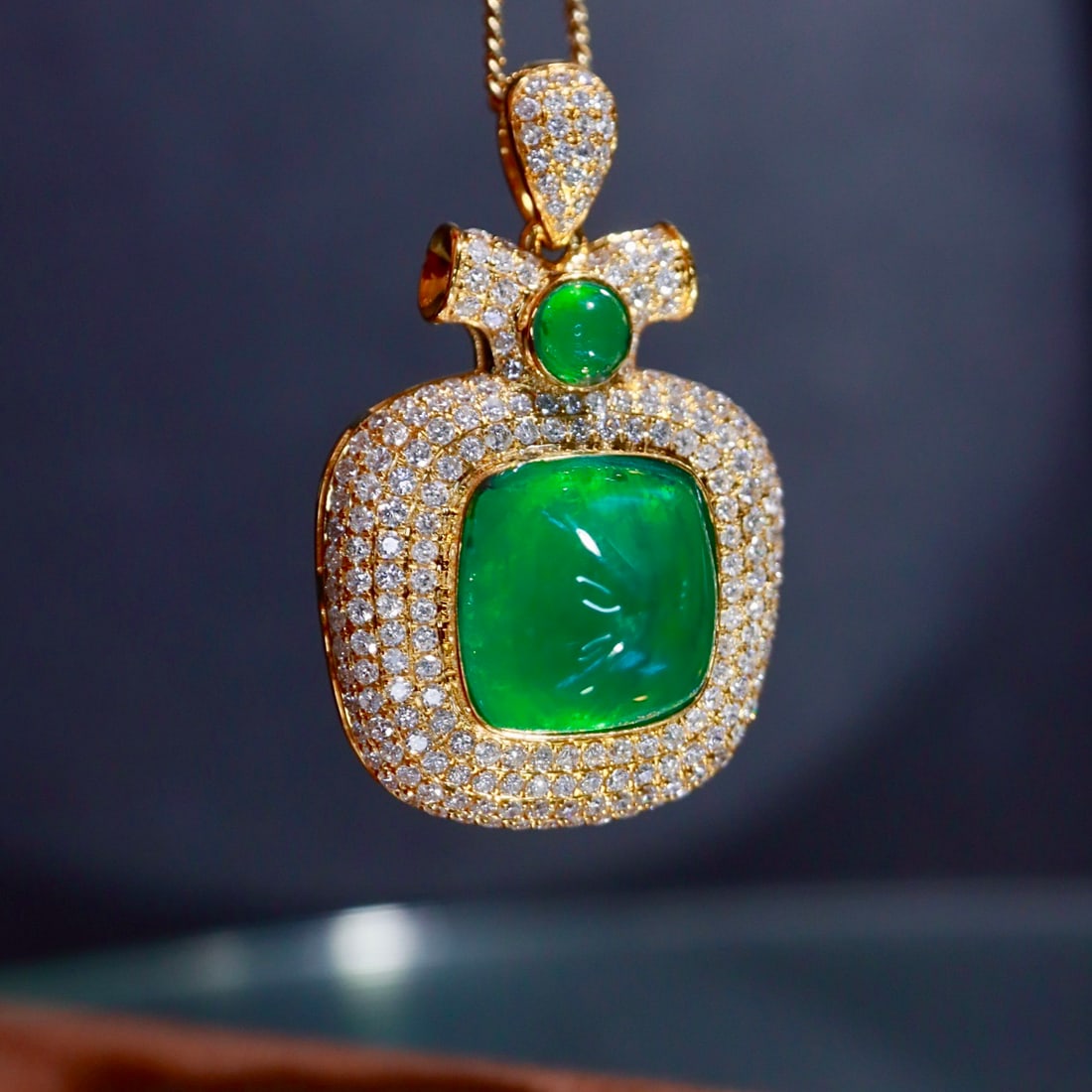 14k Gold 4.96 Ctw Natural Emerald & Diamond Pendant( Without Chain ) - 2