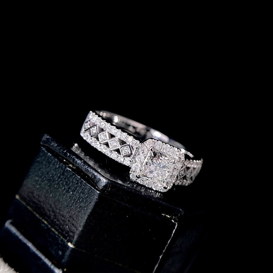Gia Certified 14k Gold 0.50 Ct Natural H Vs1 Princess Diamond Ring - 4