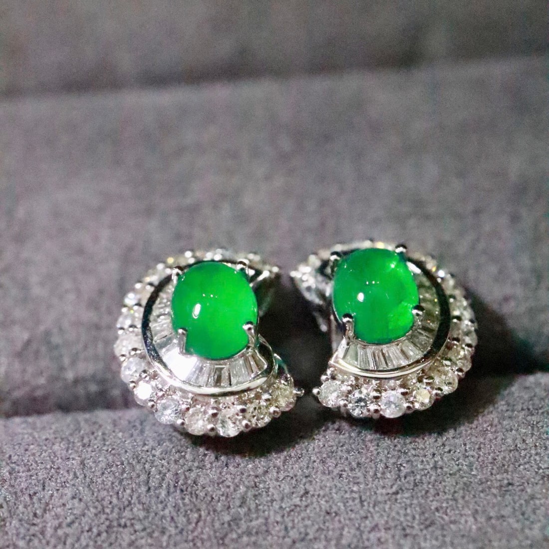 14k Gold 1.07 Ctw Natural Emerald & Diamond Earrings - 2