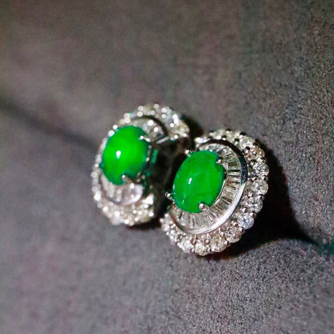 14k Gold 1.07 Ctw Natural Emerald & Diamond Earrings - 4