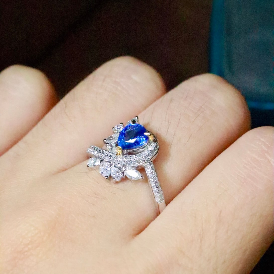 14k Gold 1.29 Ctw Natural Sapphire & Diamond Ring - 6