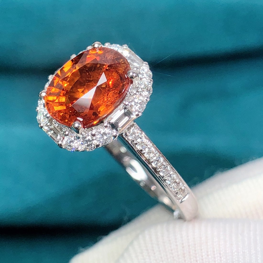 14k Gold 2.53 Ctw Natural Spessartine & Diamond Ring - 6