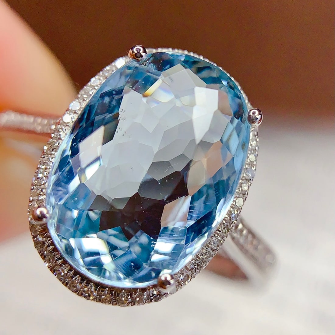 14k Gold 5.65 Ct Natural Aquamarine & Diamond Ring - 6