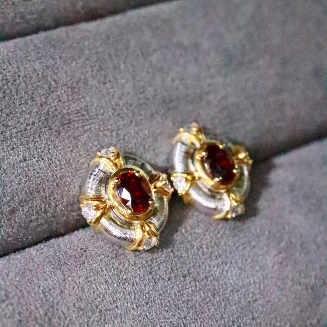 14k Gold 0.57 Ctw Natural Ruby & Diamond Earrings - 3