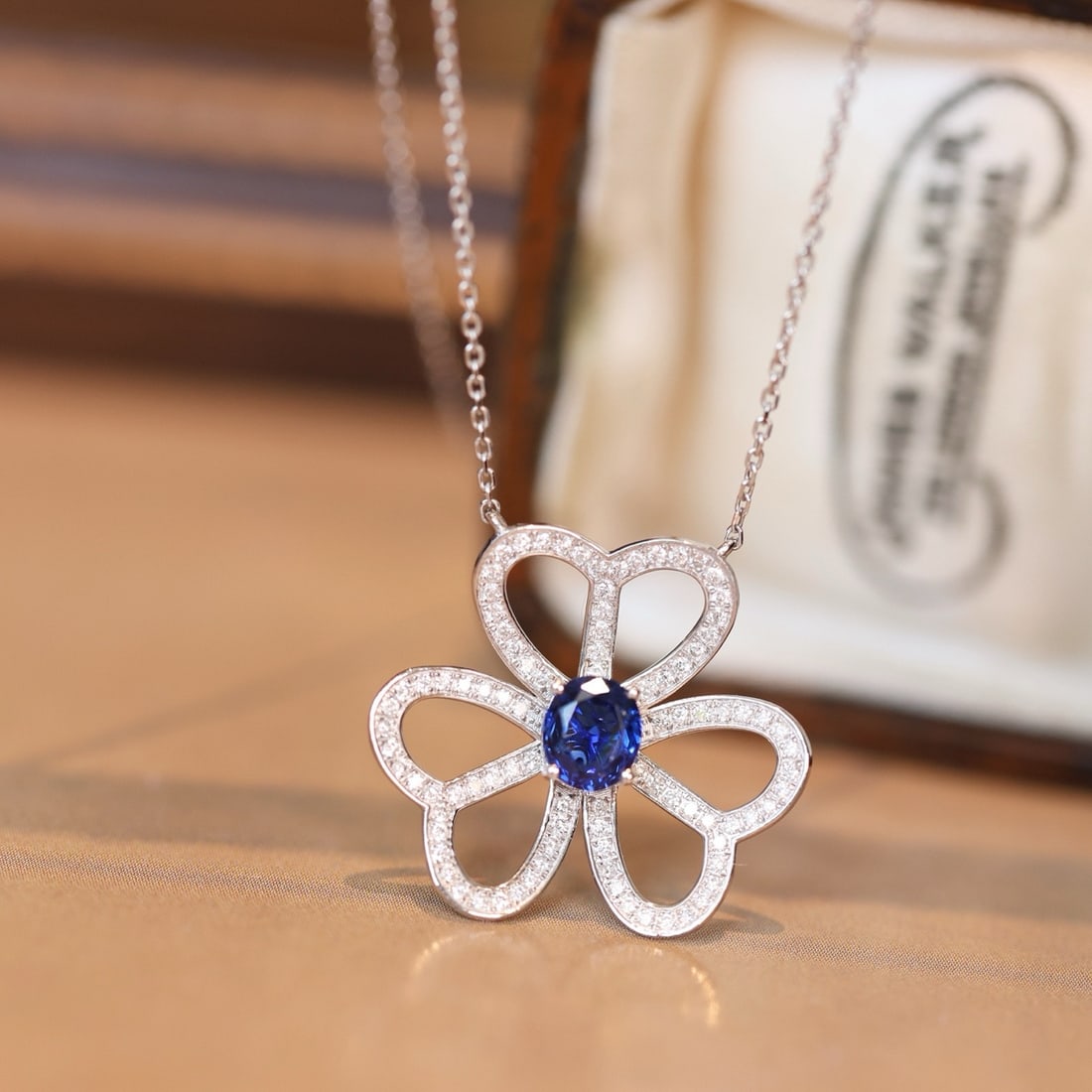 14k Gold 0.84 Ctw Natural Sapphire & Diamond Necklace - 3