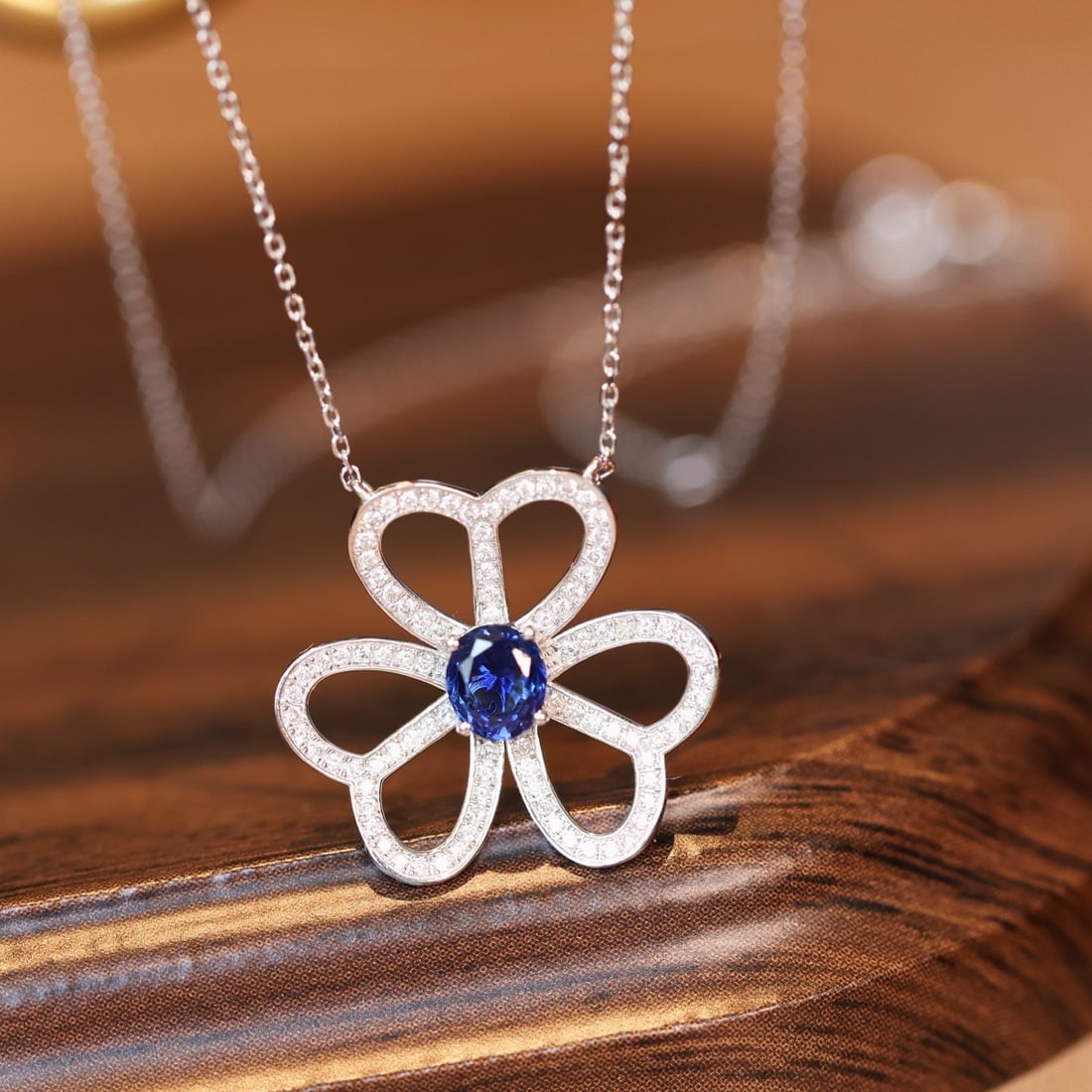 14k Gold 0.84 Ctw Natural Sapphire & Diamond Necklace - 4