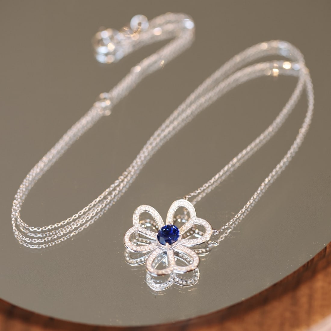14k Gold 0.84 Ctw Natural Sapphire & Diamond Necklace - 6