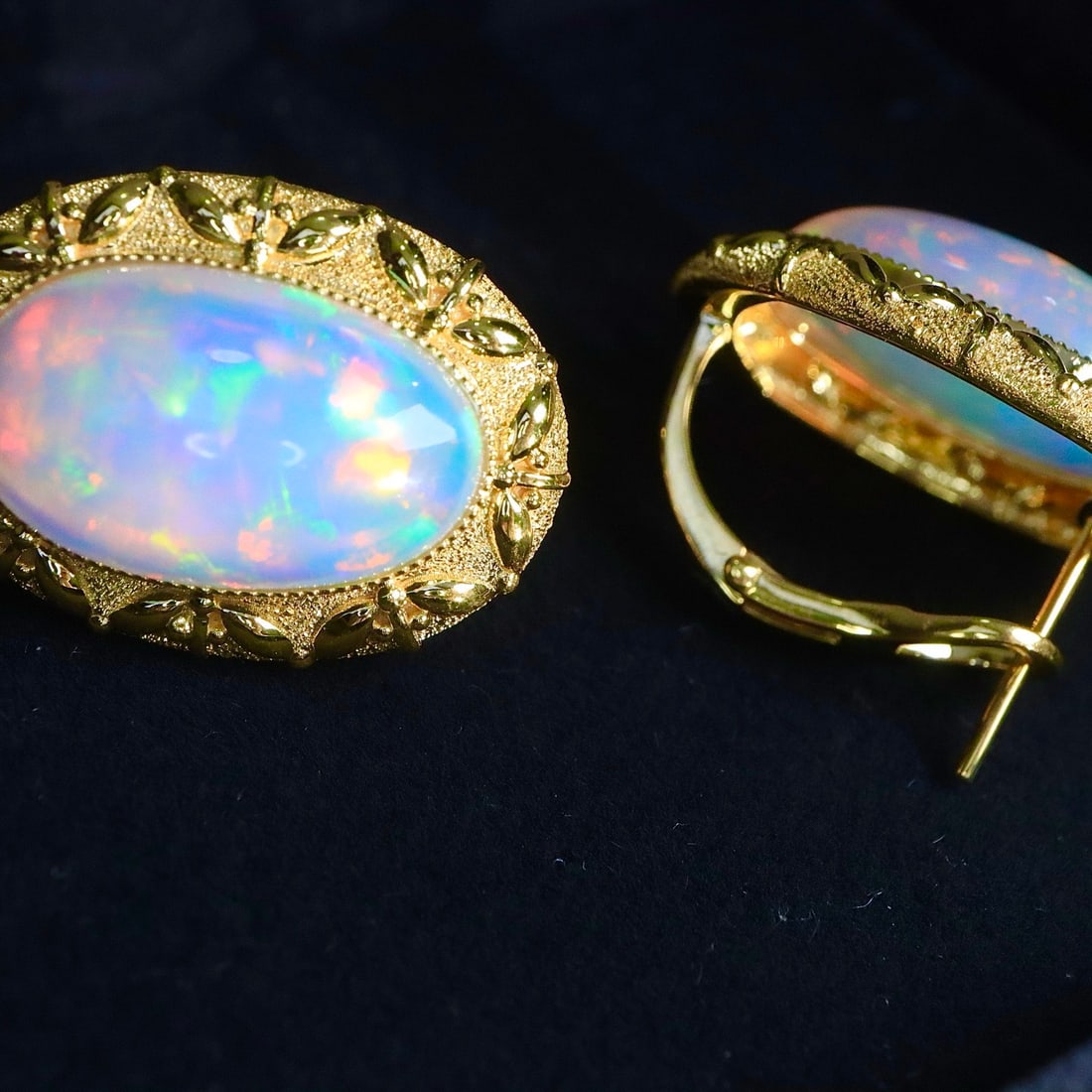 14k Gold 12.16 Ct Natural Opal Earrings - 3