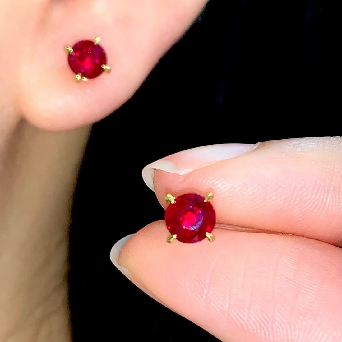 14k Gold 1.3 Ct Natural Ruby & Diamond & Flowers Earrings - 4