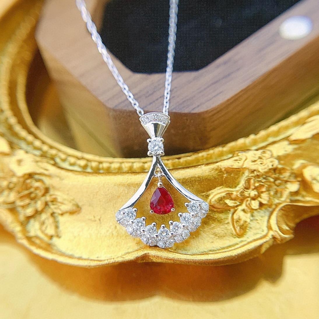 14k Gold 0.50 Ctw Natural Ruby & Diamond Necklace: Ref:231159226 // gold content:14k gold // main gemstone:ruby // shape:pear // carat weight:0. 24ct // color:red // treatment:natural // // adjacent gemstone 2 : diamond // shape:round // carat weight: