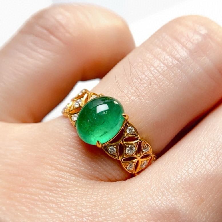 14k Gold 2.25 Ct Natural Emerald & Diamond Ring - 2