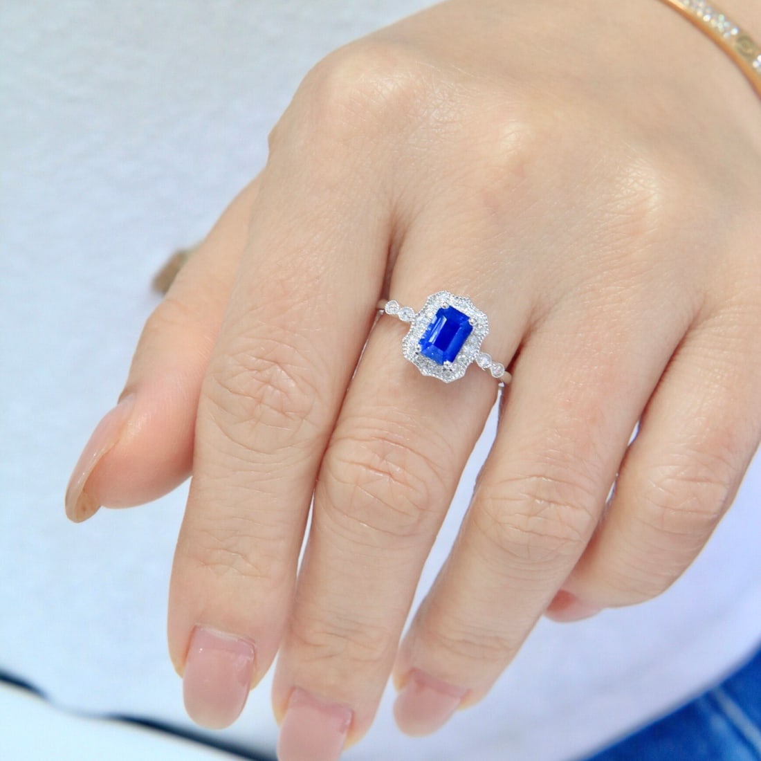 14k Gold 1.69 Ctw Natural Sapphire & Diamond Ring - 5