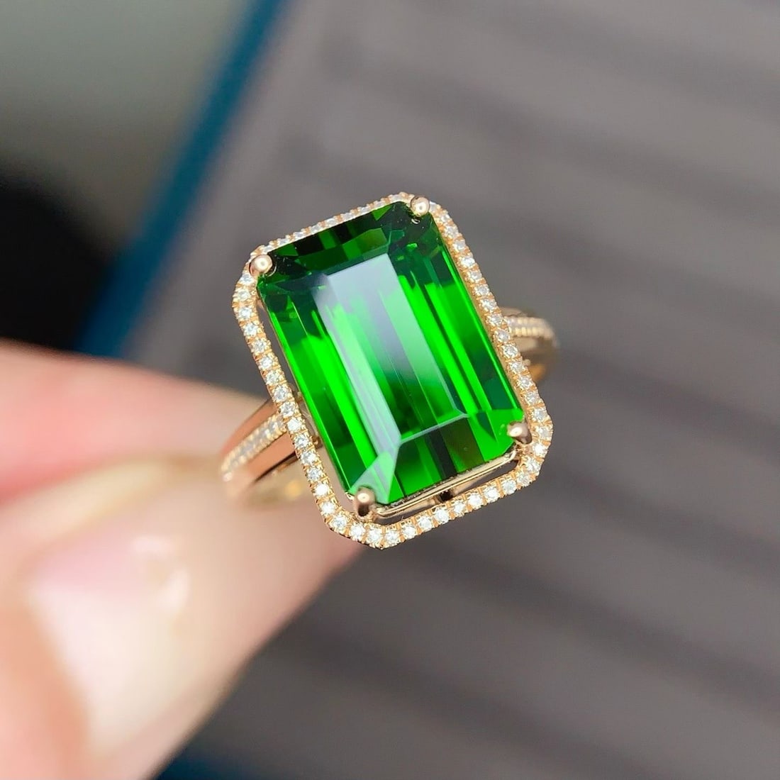14k Gold 7.5 Ct Natural Tourmaline & Diamond Ring - 3