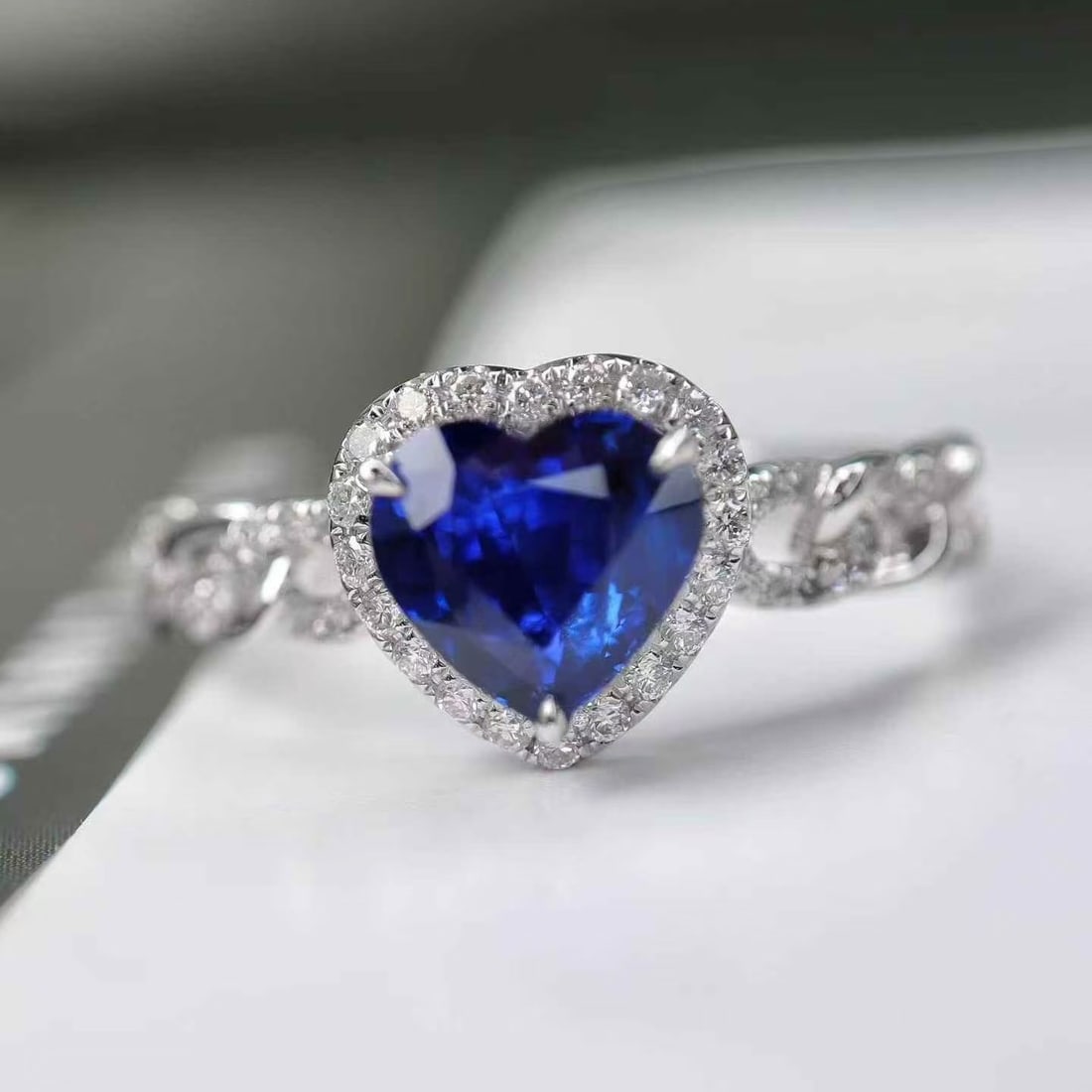 14k Gold 1.22 Ctw Natural Sapphire & Diamond Ring - 3
