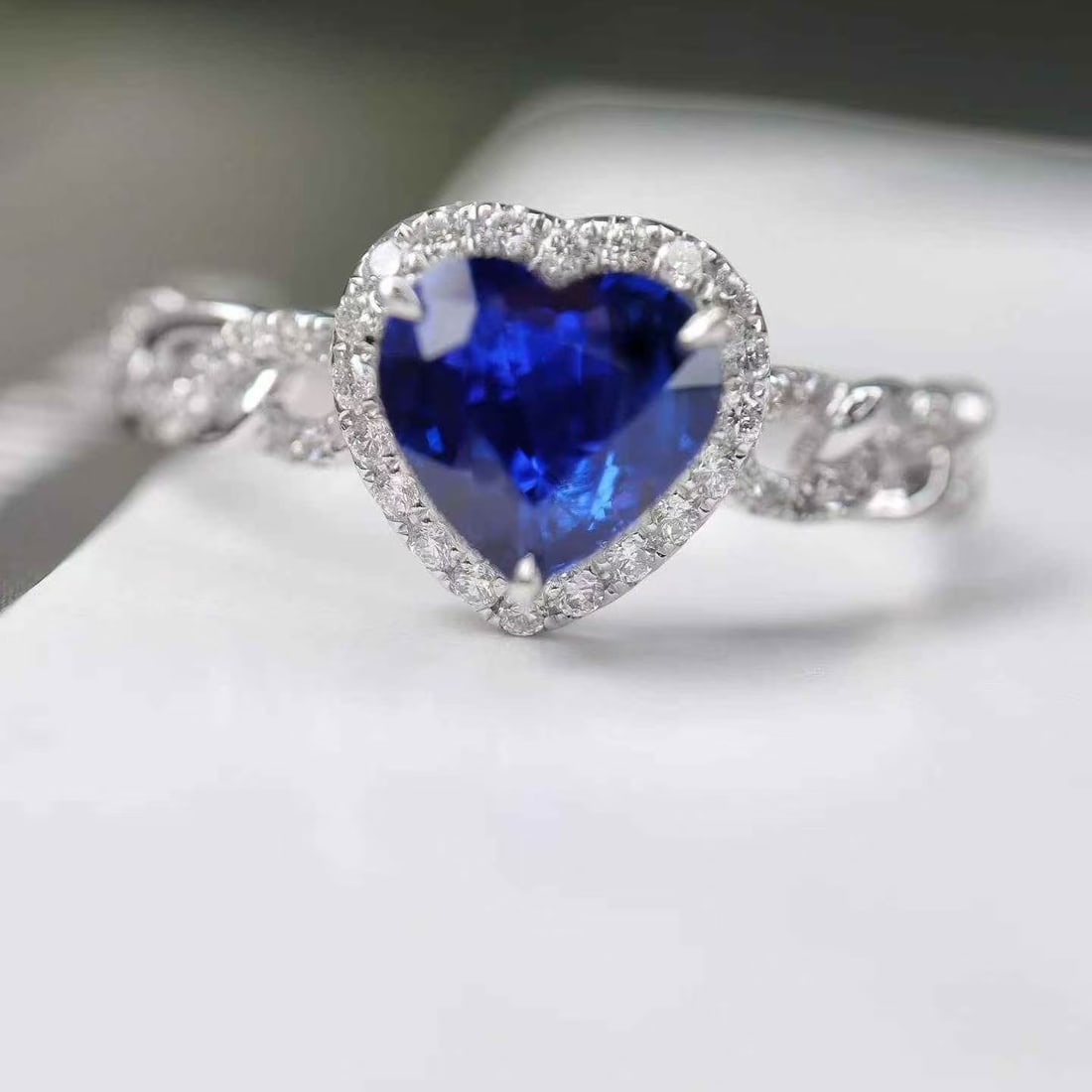 14k Gold 1.22 Ctw Natural Sapphire & Diamond Ring - 4
